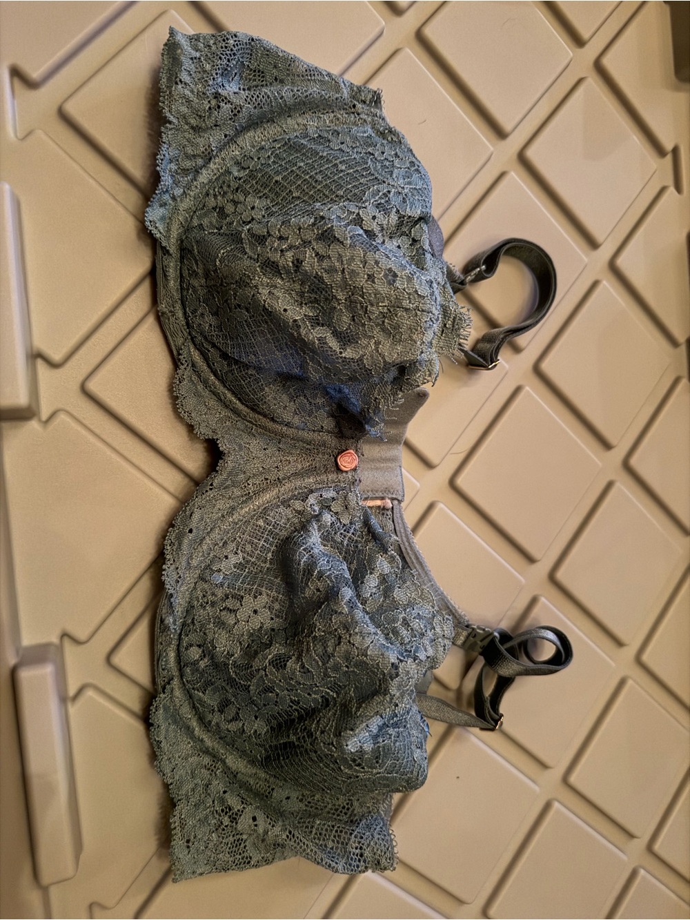 Victoria's Secret Olive Green Lace Underwire Bra